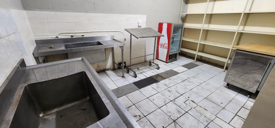 Commercial Property for Sale in Heathfield Western Cape